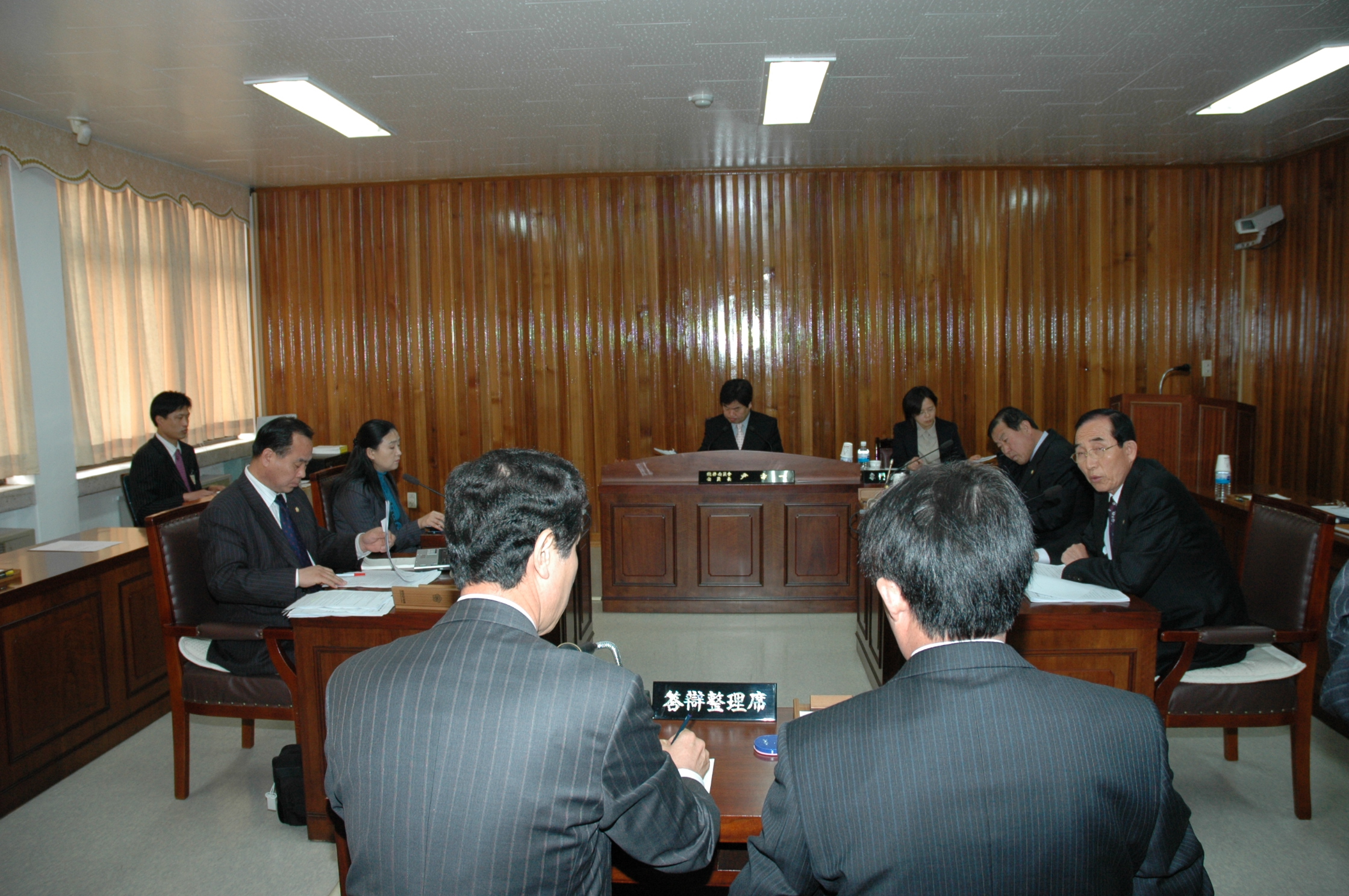 제141회 당진군의회(임시회) 총무위원회 운영_0