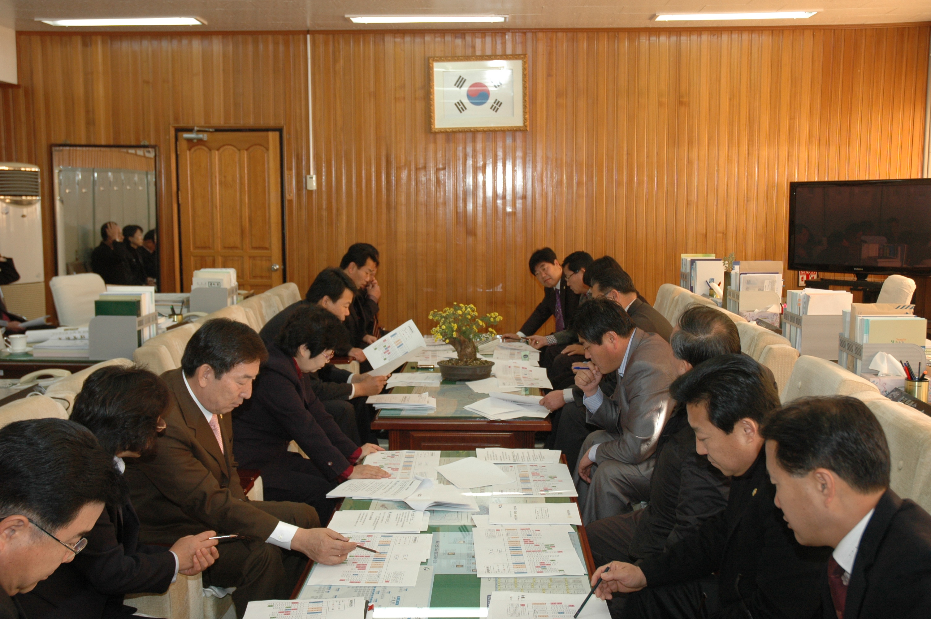 11월중 의원 출무일 운영