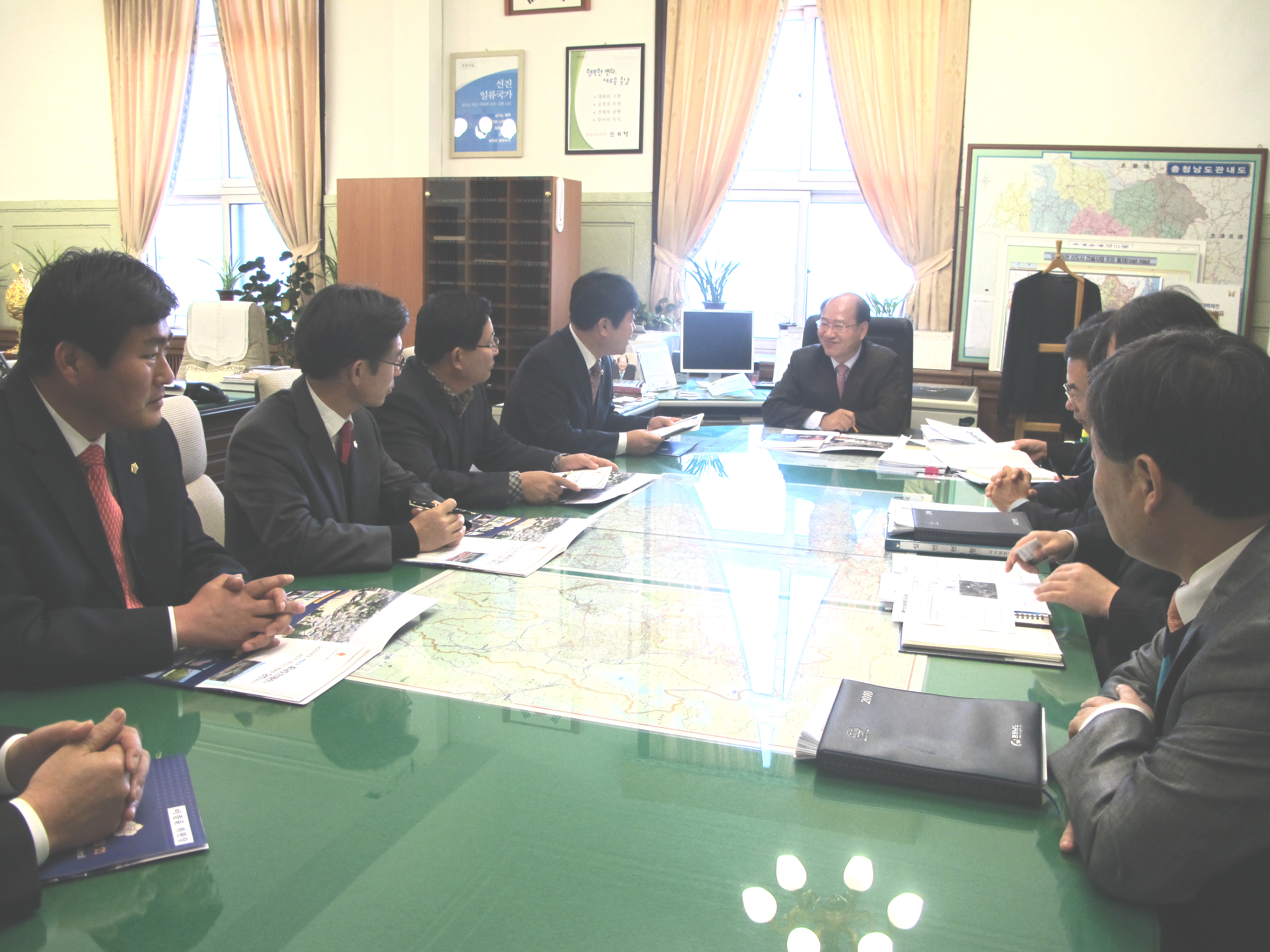 『당진군의회(의장 윤수일) 당면 현안사항 해결 앞장』