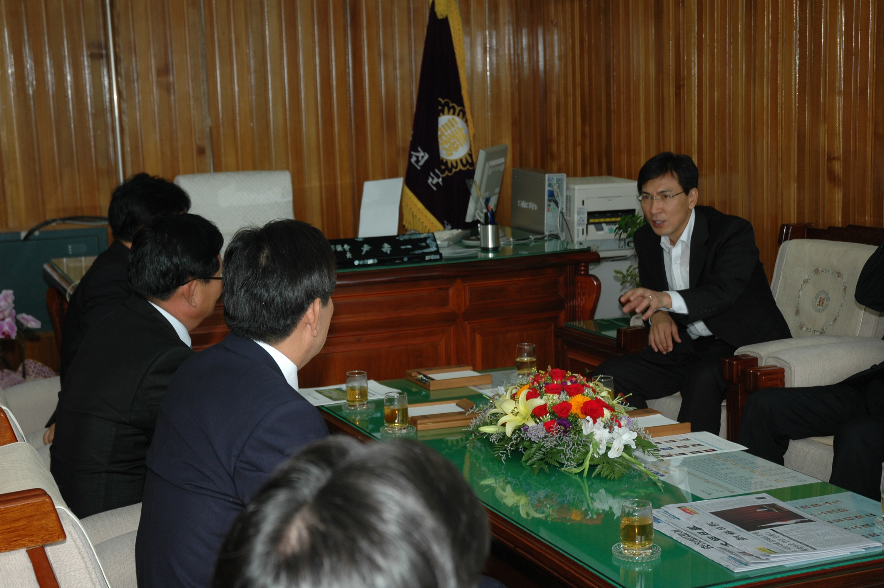 안희정 충남도지사 의회방문