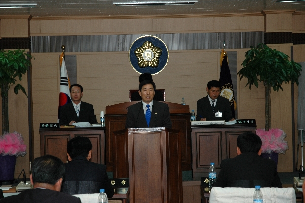 제174회 당진군의회(임시회)_5