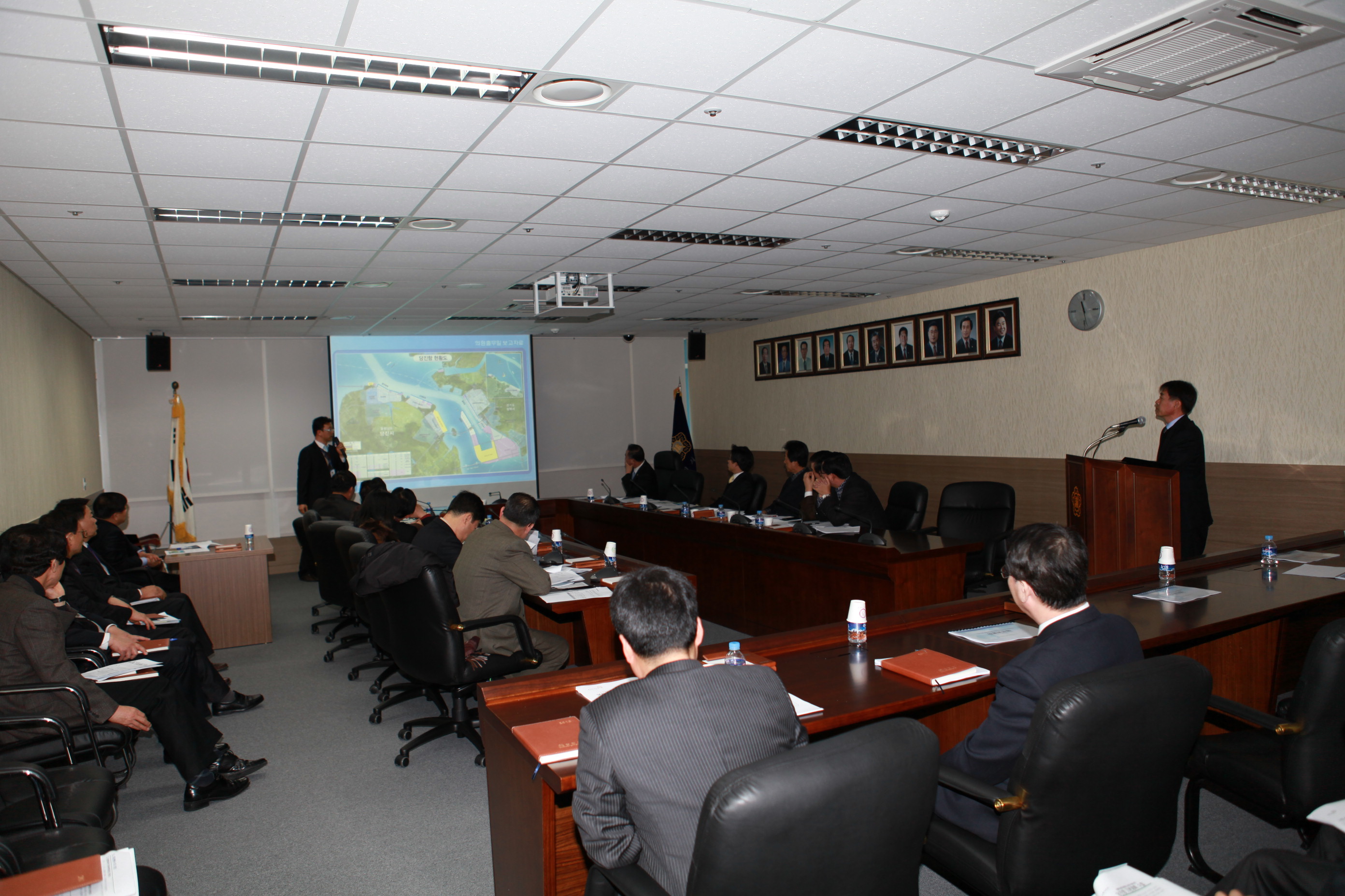 1월중 제2차 의원 출무일 운영