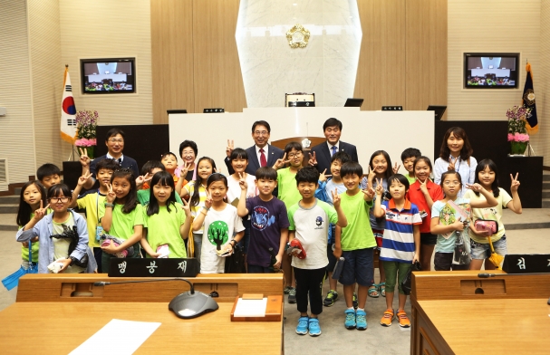삼봉초등학교 학생 의회 견학_0