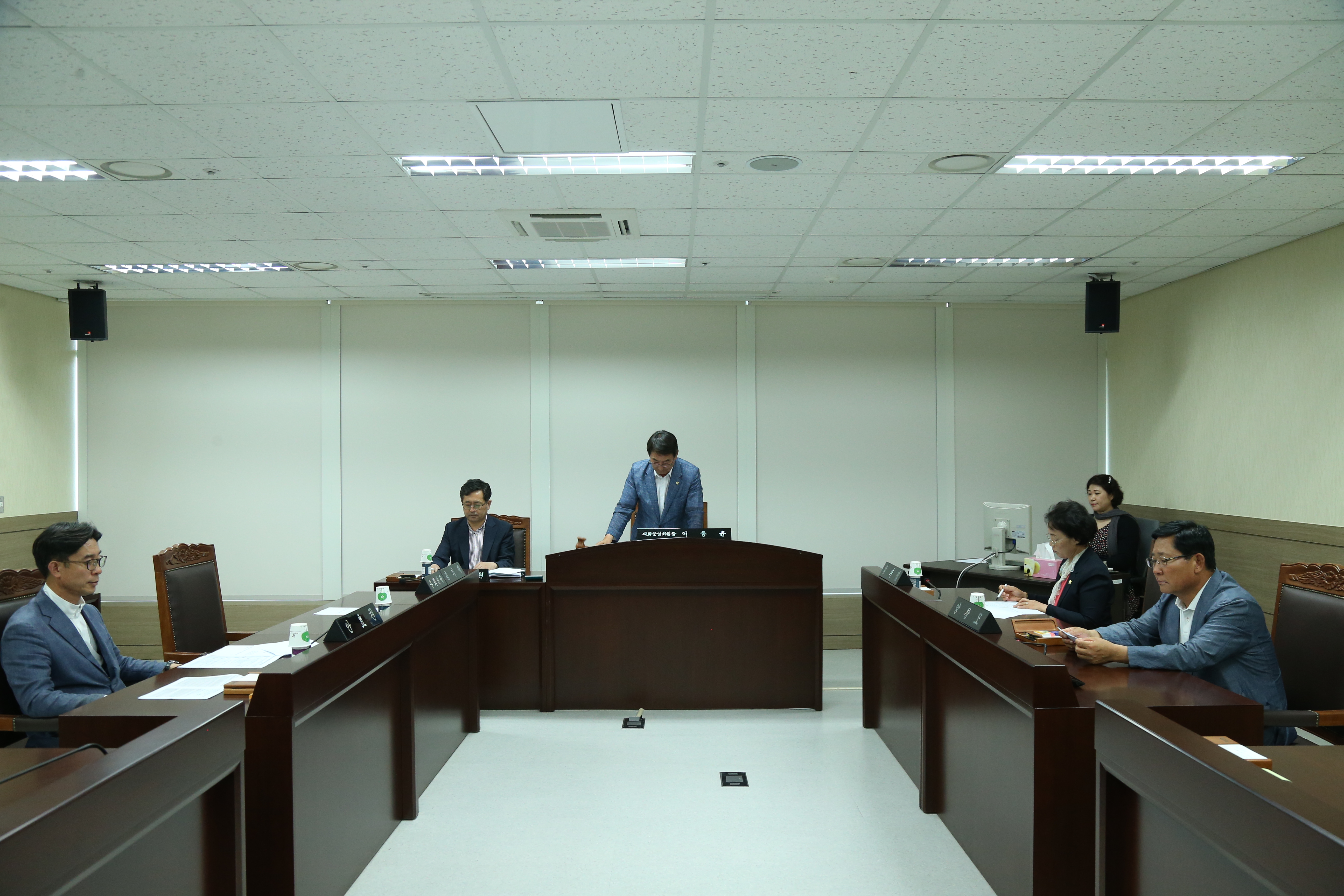 의회운영위원회 전반기 마무리