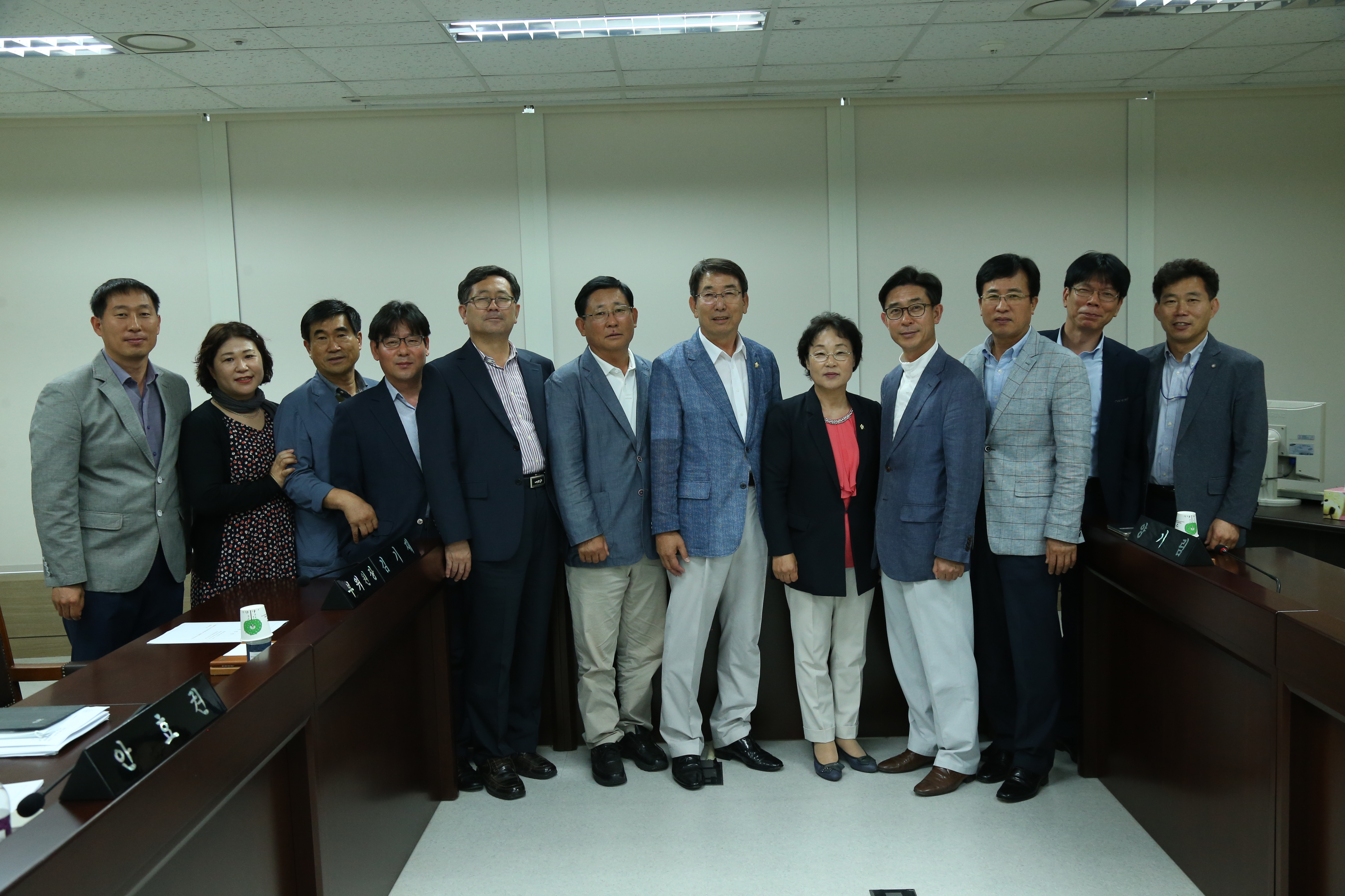 의회운영위원회 전반기 마무리
