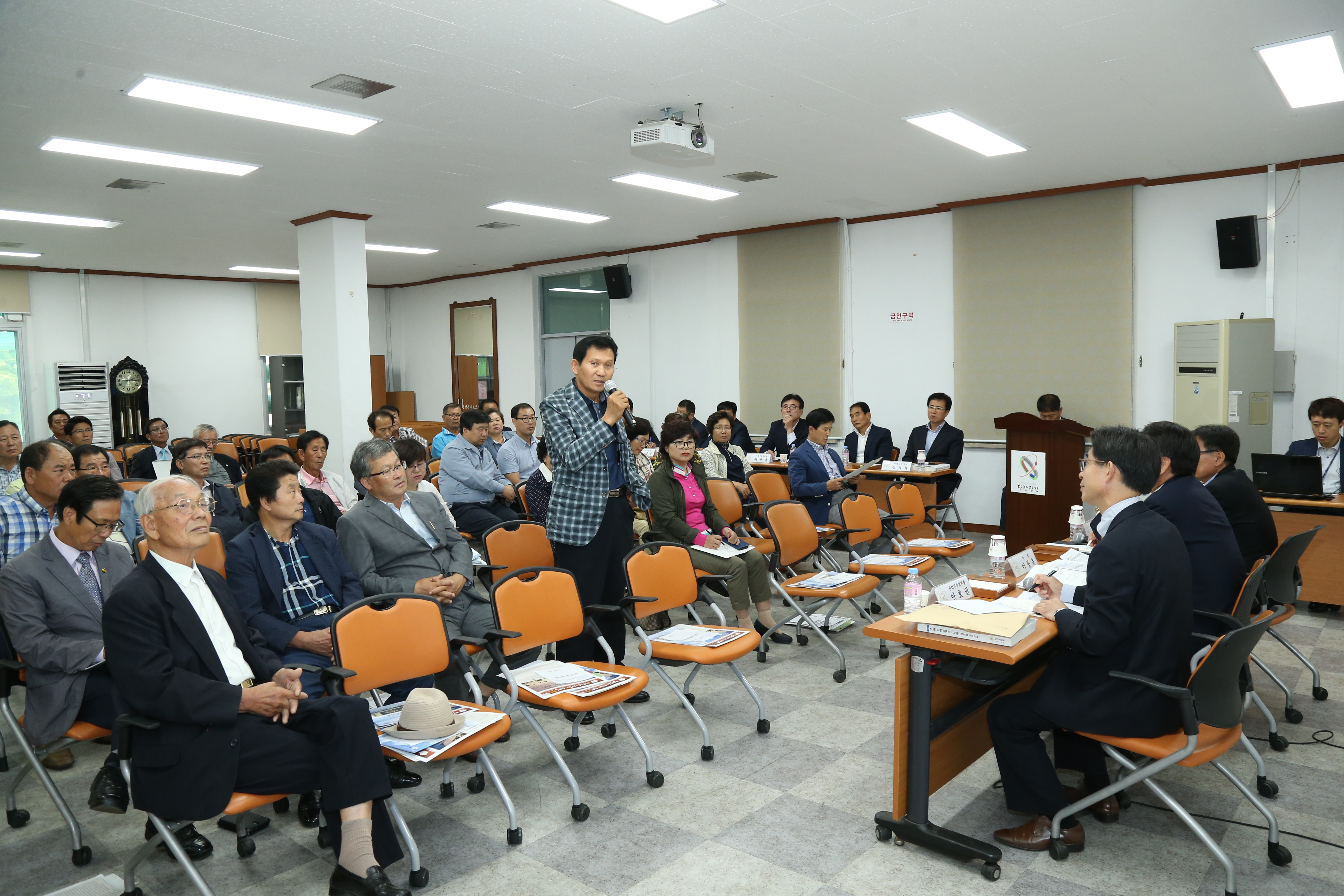 당진시의회 이동의정실(정미면 / 석문면)