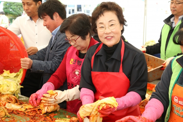 농협 김장나눔 행사 참석_1