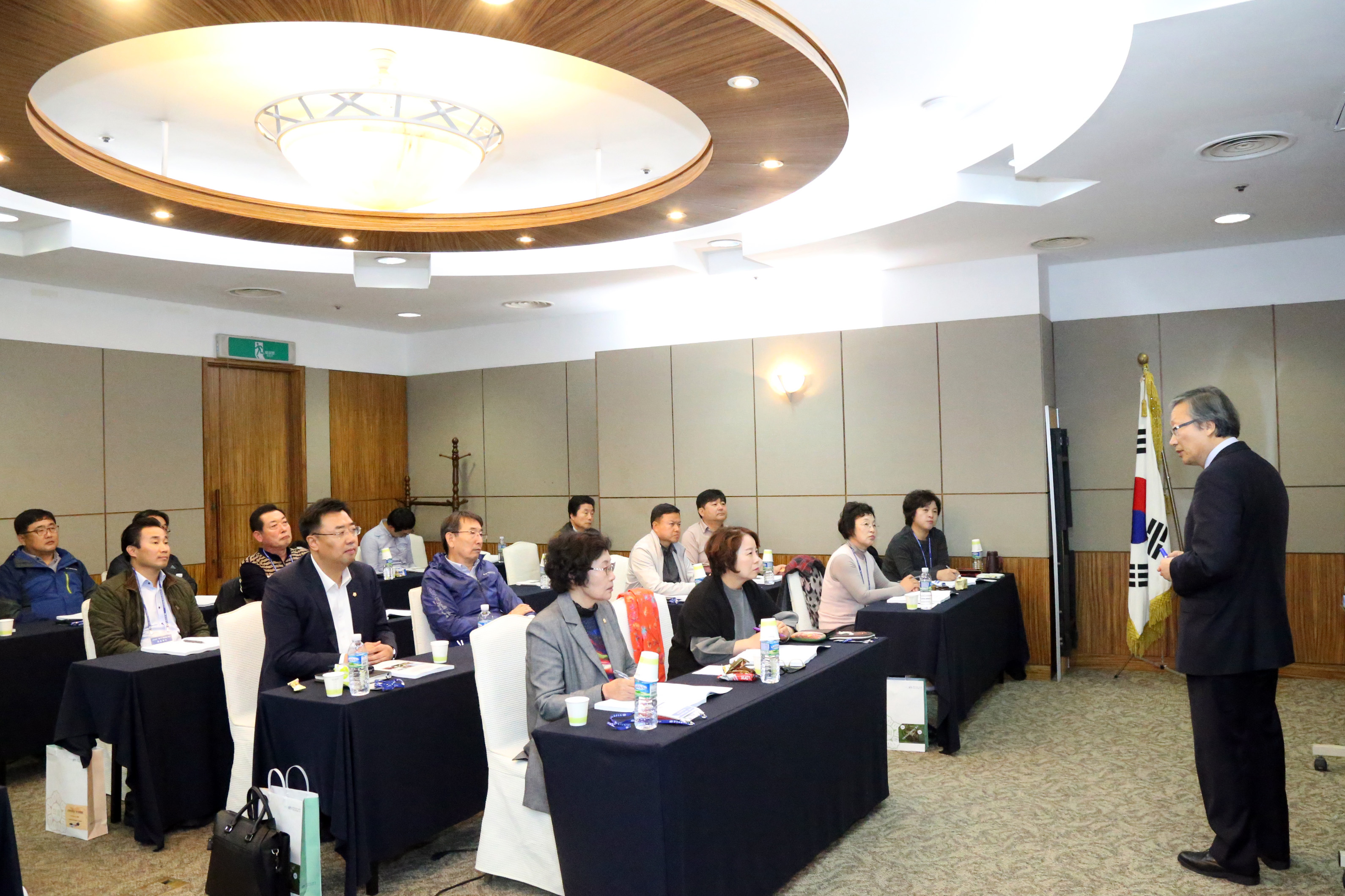 제2차 정례회 대비 의정연수 실시