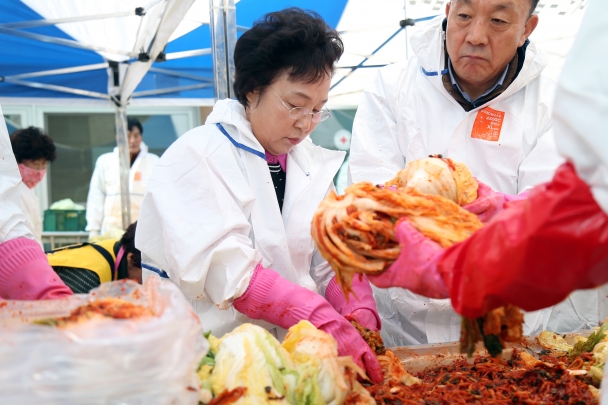 적십자협의회 사랑의 김장담그기 행사_2