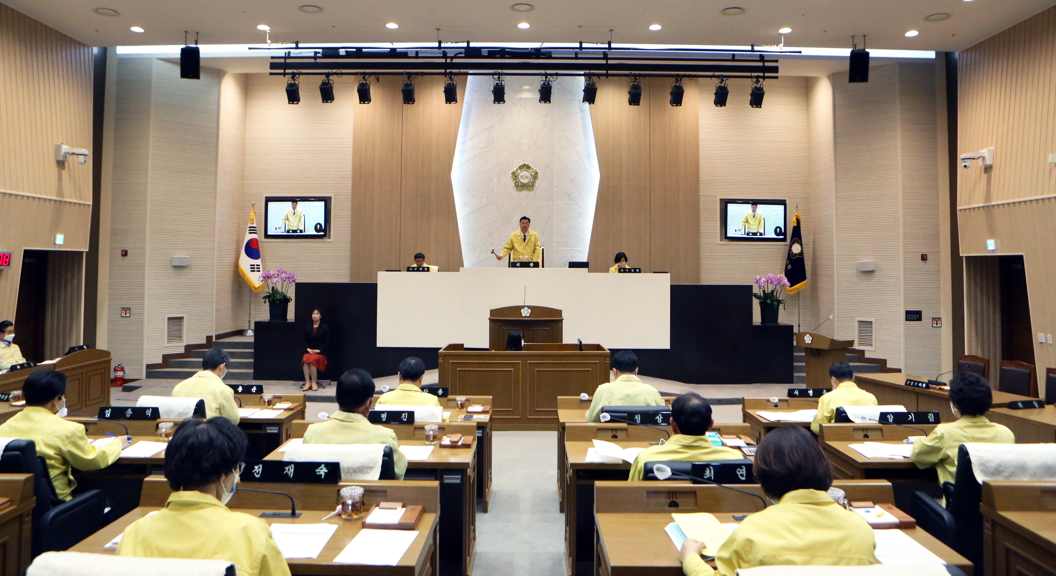 당진시의회,‘전 국민 긴급재난지원금’원포인트 추경 의결