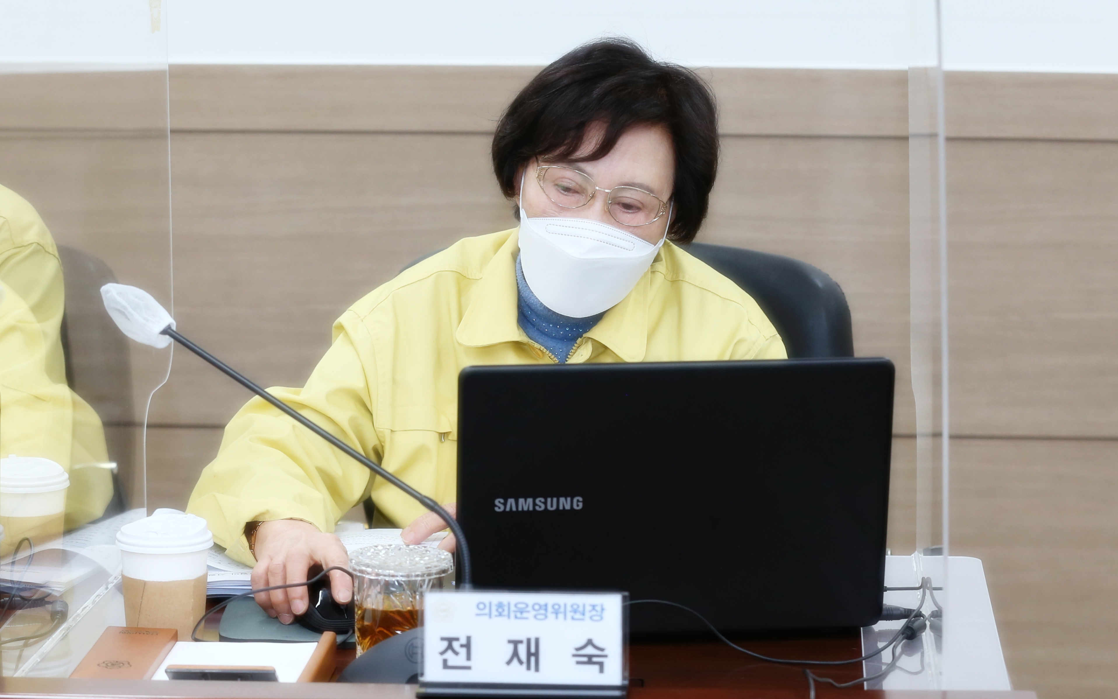 1월중 의원출무일