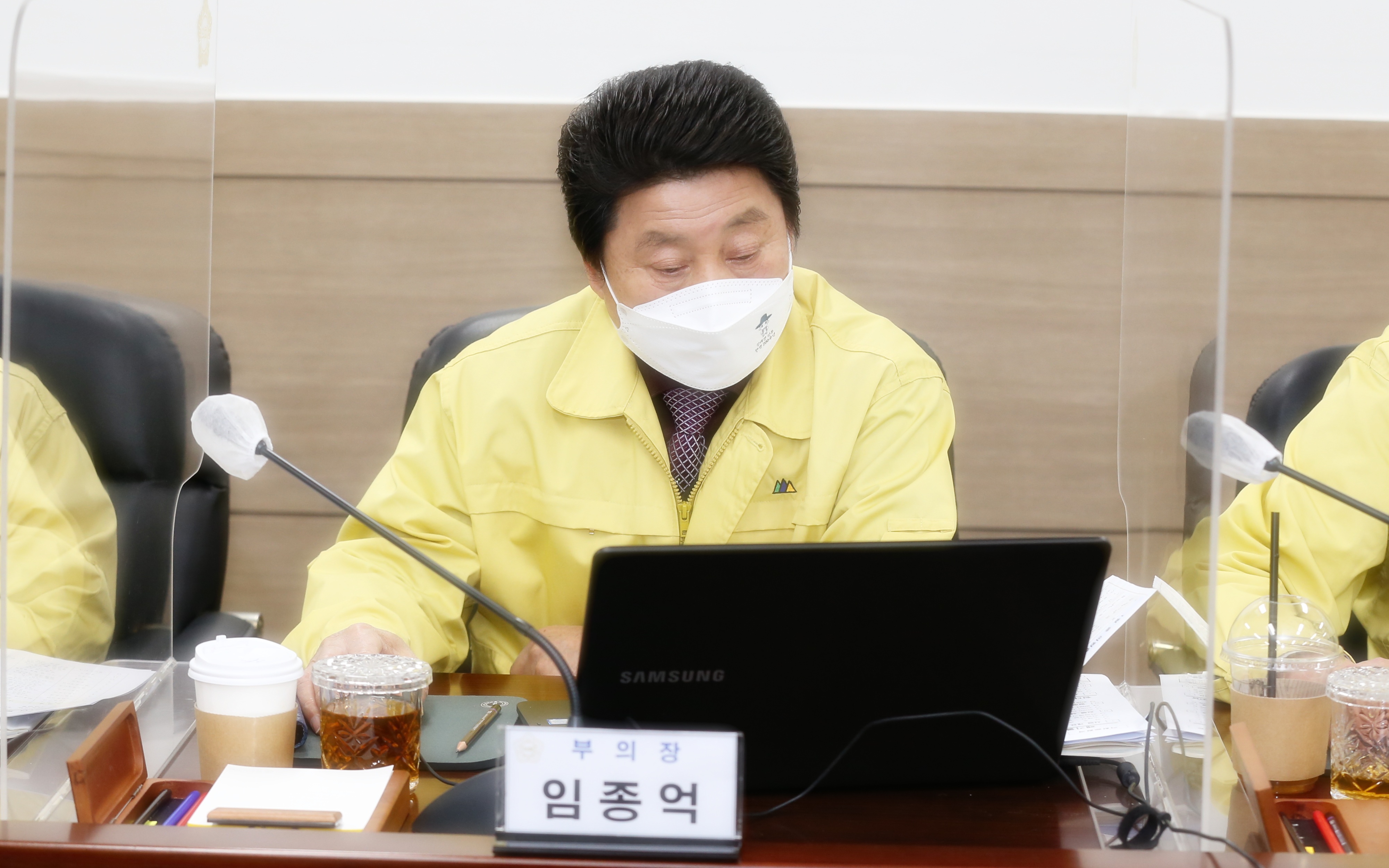 1월중 의원출무일