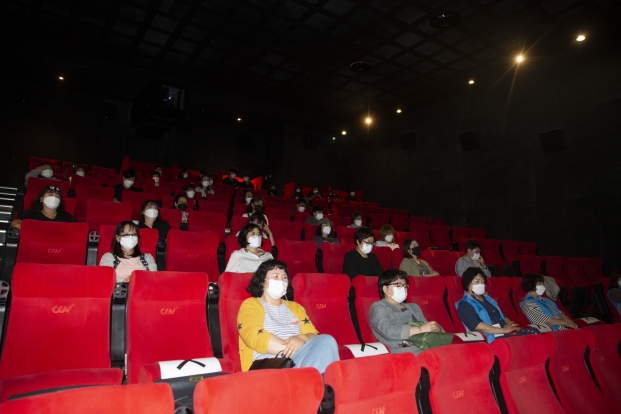 장애인식개선 ‘학교가는길’ 영화관람회 _5