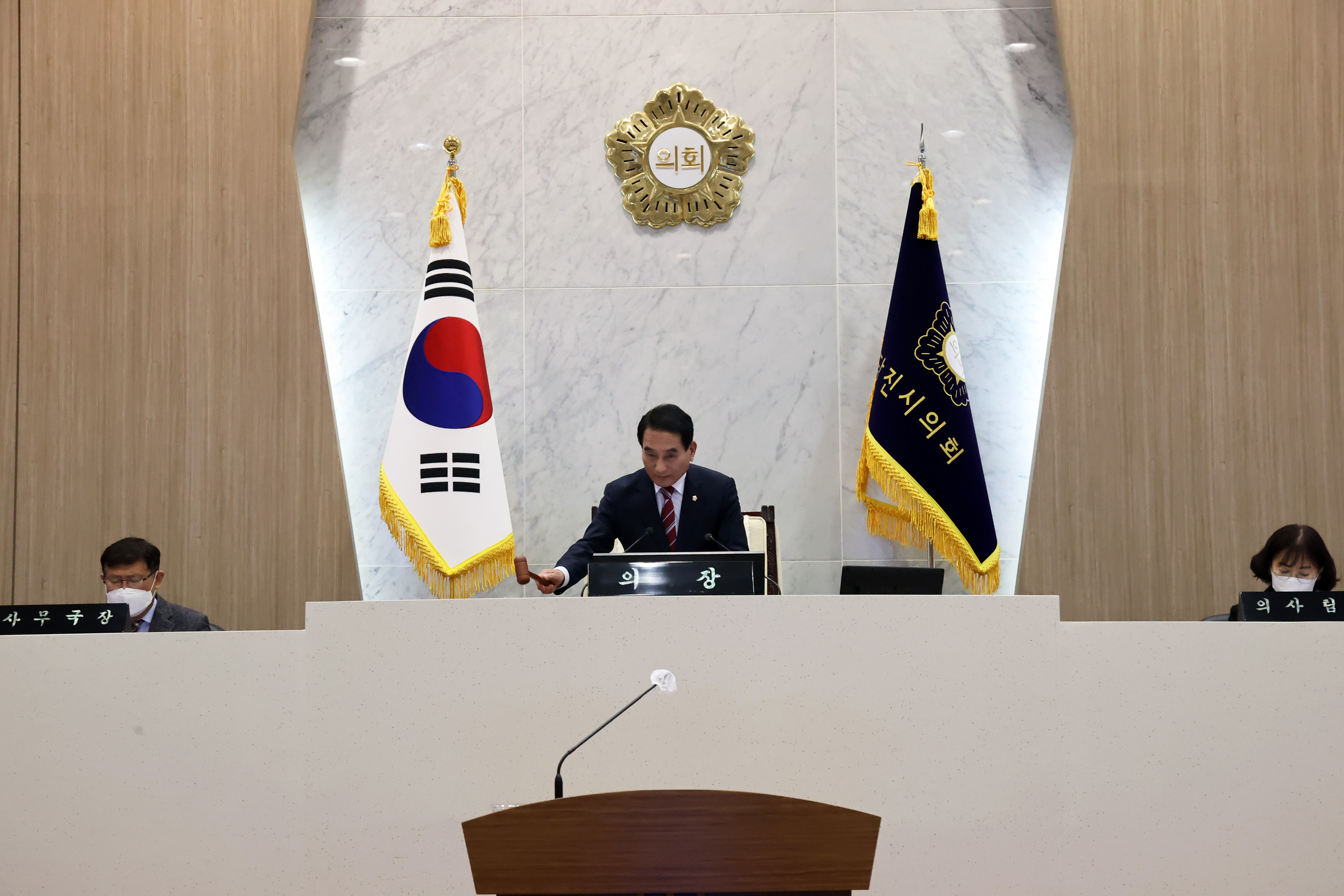 제98회 제2차 정례회 3차 본회의 개회