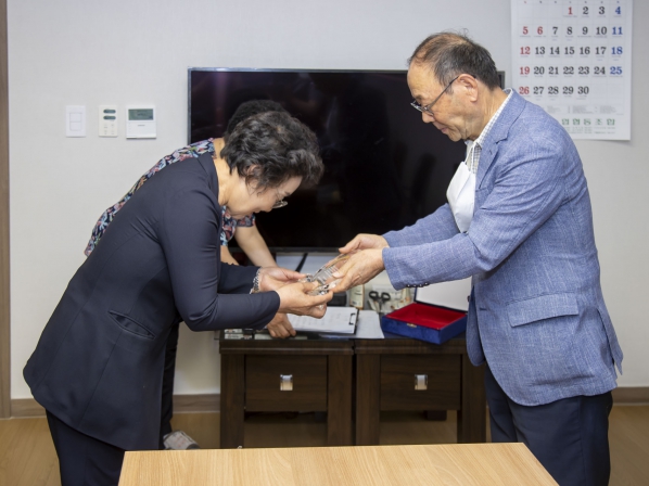 양기림 의장님 감사패 수상(힐스테이트2차 노인회)_1