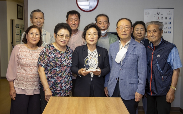 양기림 의장님 감사패 수상(힐스테이트2차 노인회)_3