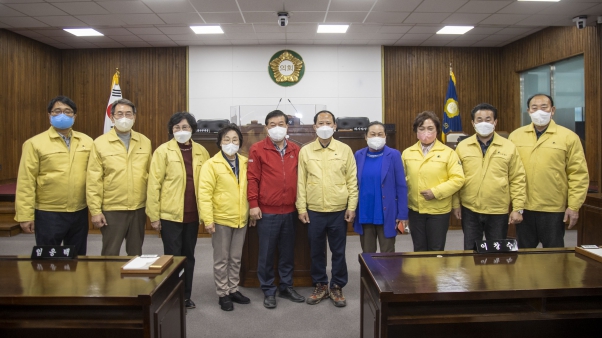당진시의회, 동해시 산불 피해지역 위문_2