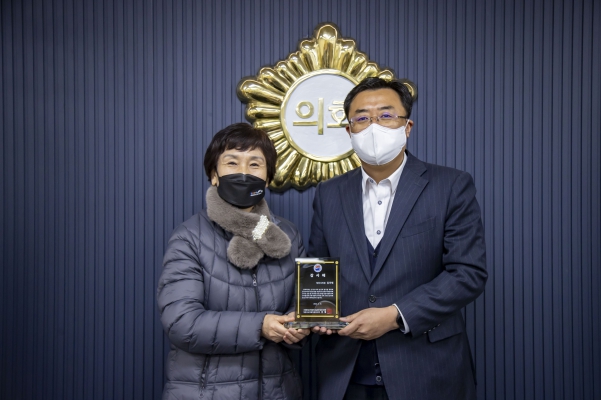 당진시 수화통역센터 감사패 수상_2