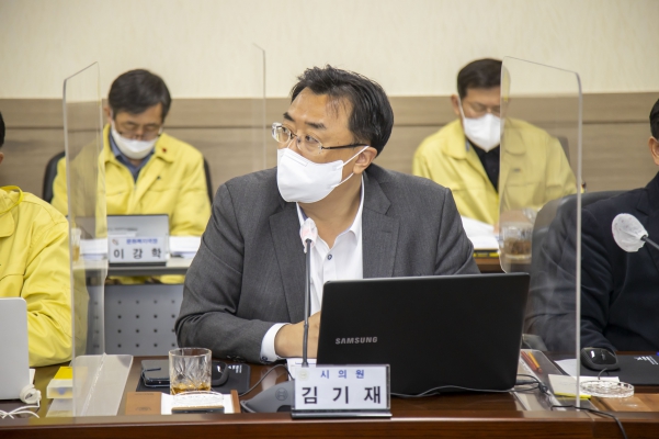의원출무일_9