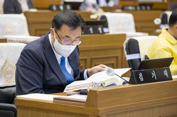 제1차 예산결산특별위원회_10