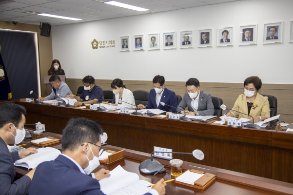 당진시의회 7월중 의원출무일_2