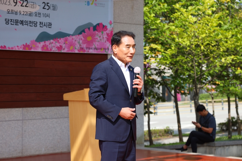 제7회 해나루시민학교 늦게피는 꽃 작품전시회_1