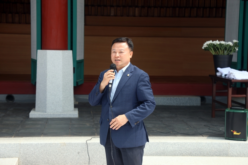 4.4독립만세운동 기념사업회 제79주년 광복기념 헌화 분향_1