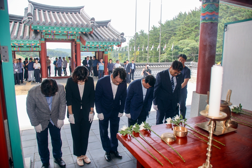 4.4독립만세운동 기념사업회 제79주년 광복기념 헌화 분향_3