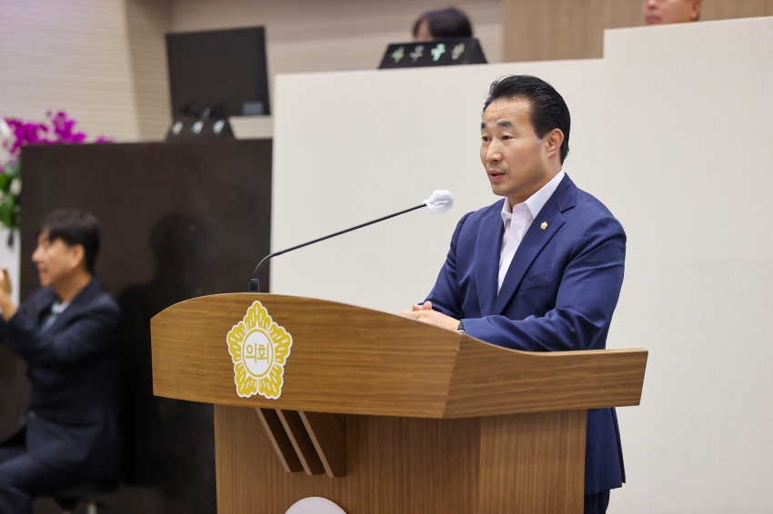 제113회 당진시의회(임시회)개회식 및 본회의_5