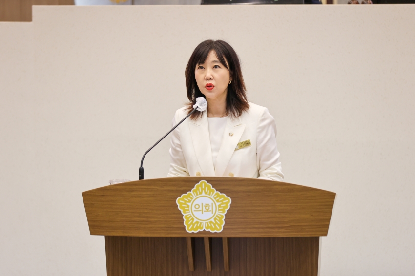 제113회 당진시의회(임시회)개회식 및 본회의_7