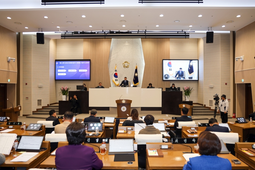 제115회 당진시의회(제2차 정례회)제5차 본회의(시정질문2일차)_0