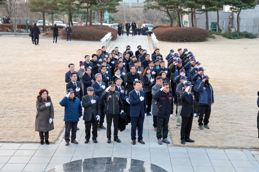 2025년 을사년 신년참배_1