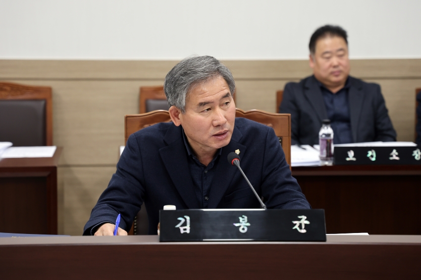 당진시의회 총무위원회_3