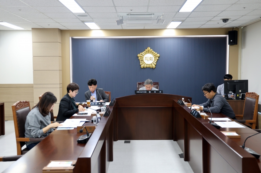 당진시의회 의회운영위원회_0