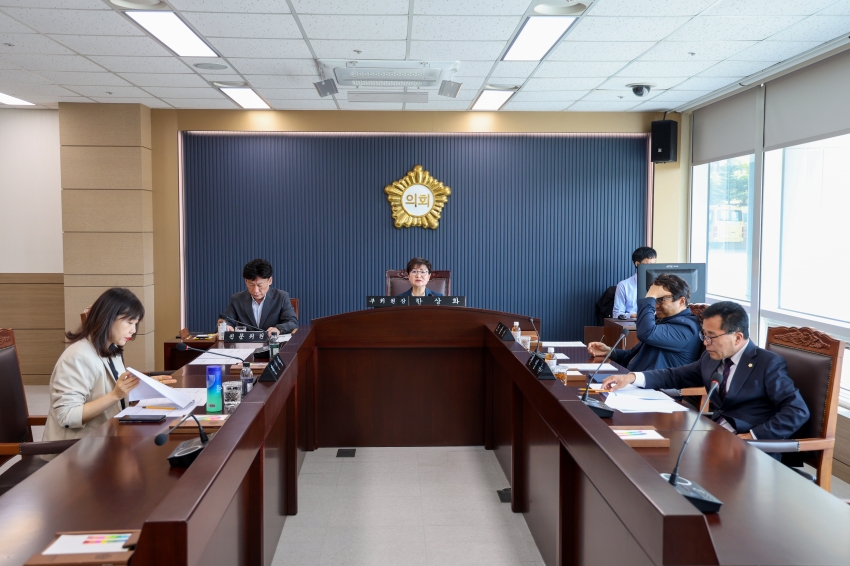 당진시의회 제1차 의회운영위원회_0