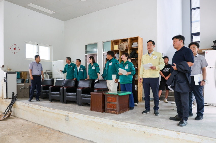 당진시의회 총무위원회 집중호우 피해지역 현장 방문_0