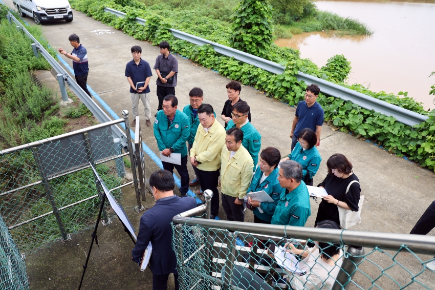 당진시의회 관내하천 재정비 현황파악을 위한 현장방문_1