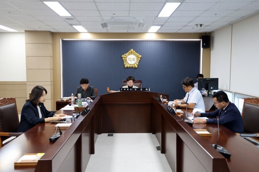 당진시의회 제123회 임시회 폐회중 의회운영위원회_0