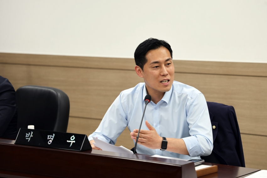 당진시의회 제129회 임시회 제1차 행정문회위원회_7