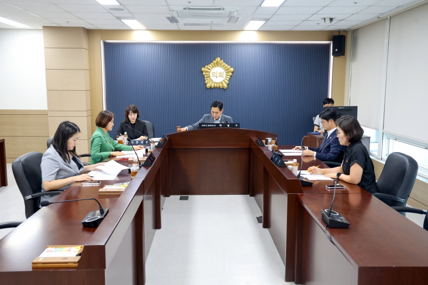 제129회 당진시의회 임시회 폐회중 의회운영위원회_1