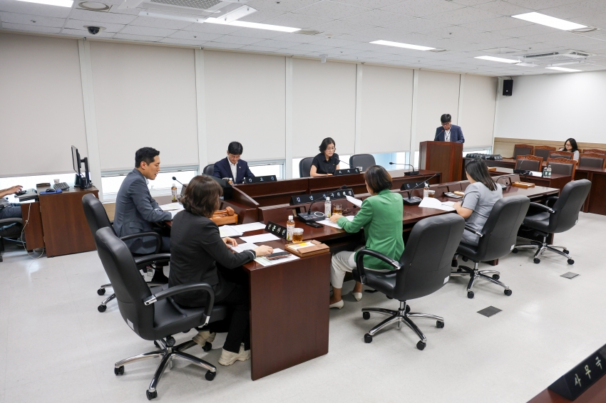 제129회 당진시의회 임시회 폐회중 의회운영위원회_2