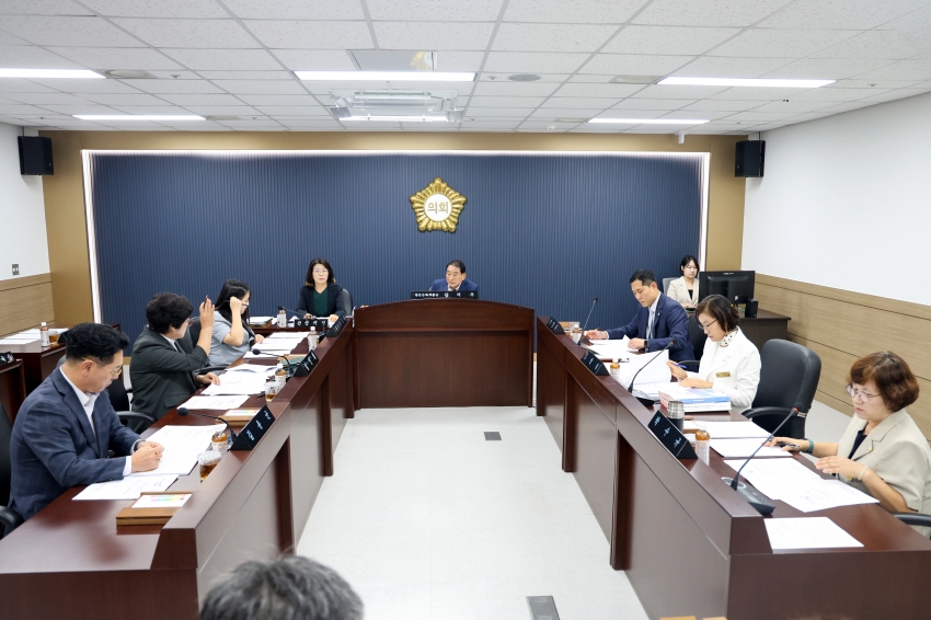 제130회 당진시의회 제1차 정례회 제1차 행정문화위원회_0