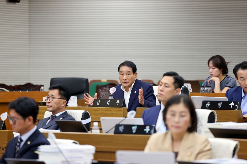 제130회 당진시의회 제1차 정례회 제4차 행정사무감사특별위원회_3